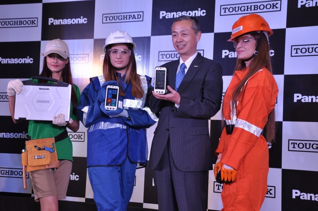 Panasconic launches semi rugged Toughpad tablet and Toughbook Windows 8.1 laptop