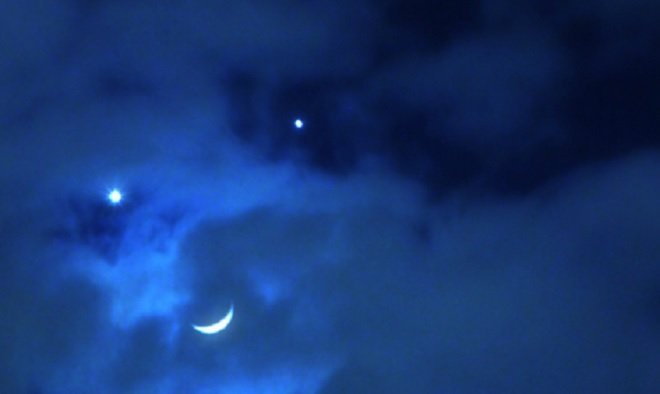 Venus and Jupiter will come along with another waxing crescent Moon