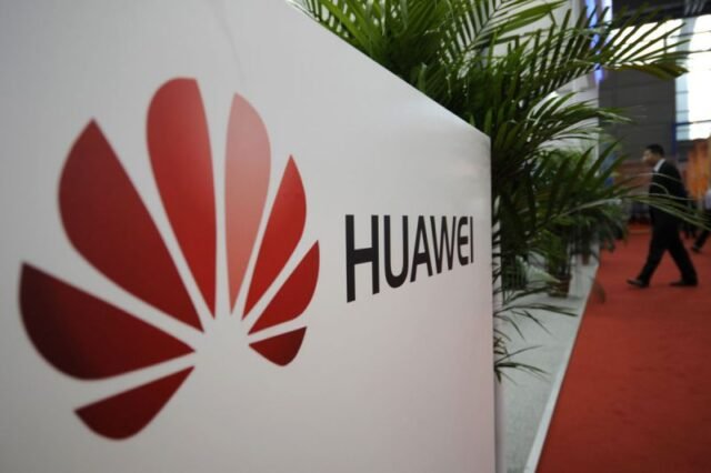 Huawei opens research centre in France
