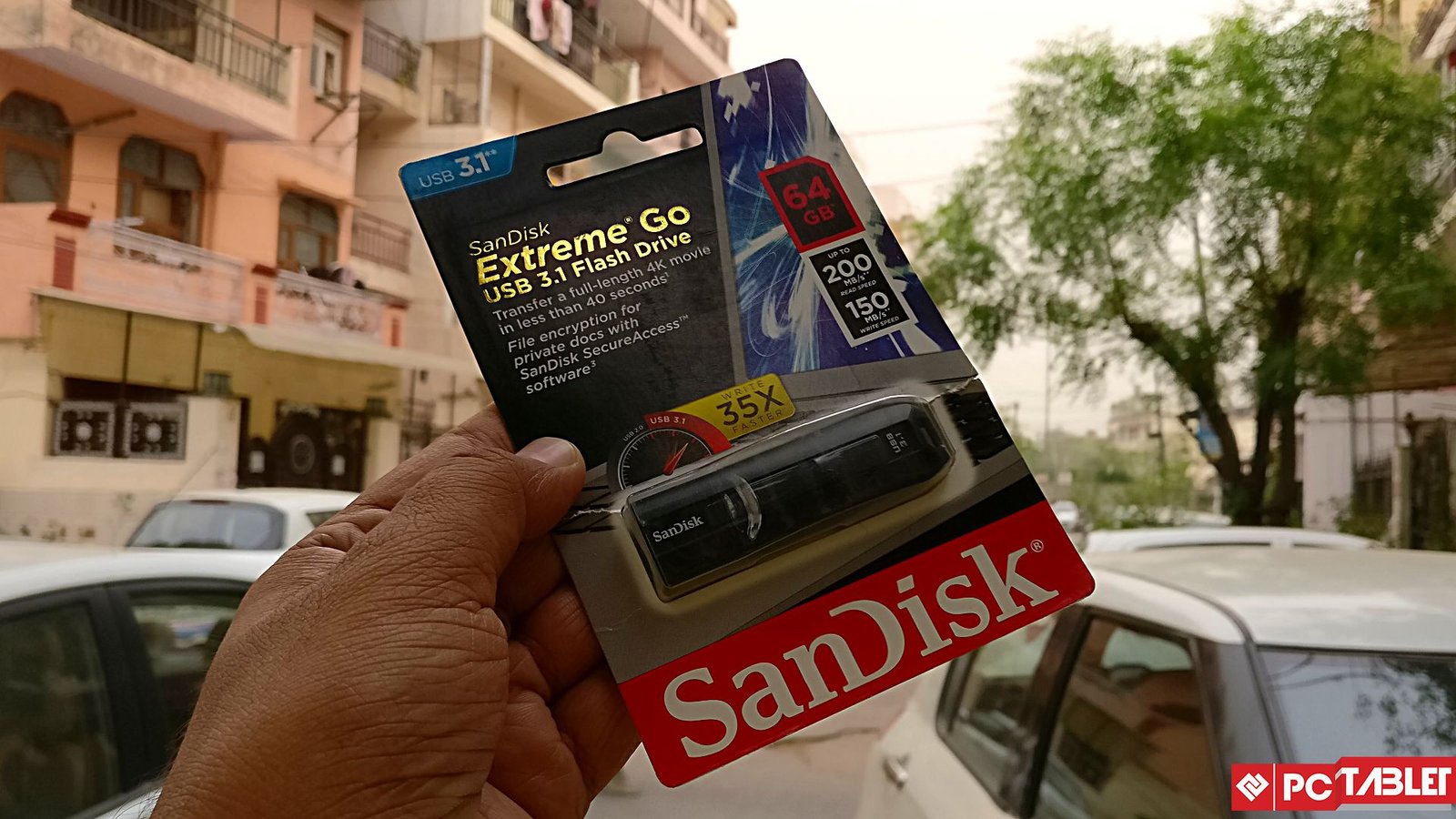 SanDisk Extreme Go USB 3.1 Flash Drive 6