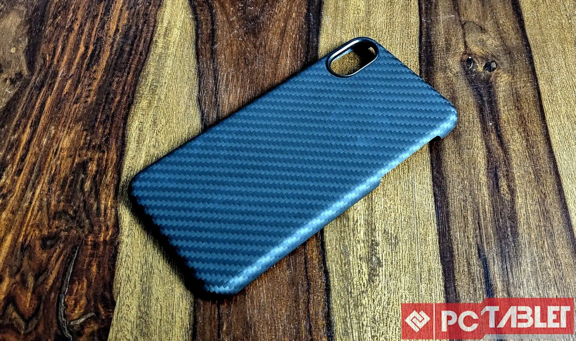 Pitaka iPhone case 2