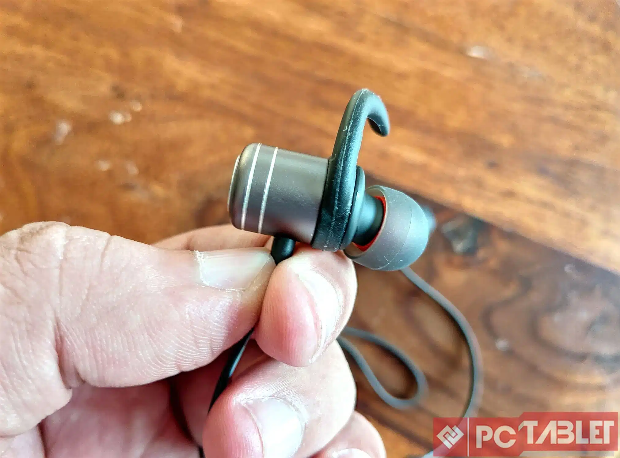 Tagg Airbuds earphones 3