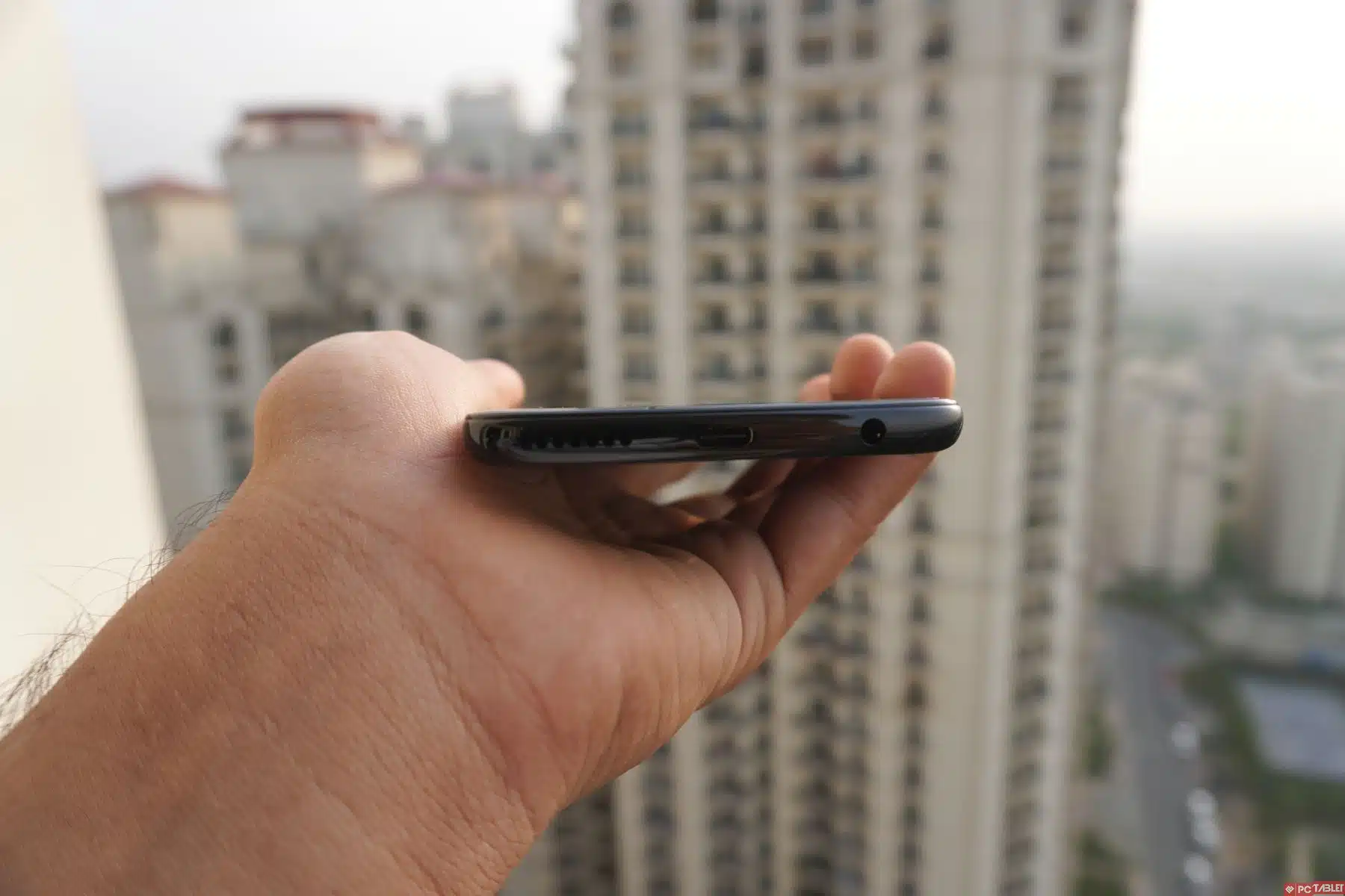 Motorola Moto G7 Review - Moto's trusted, revamped again! 2 Image12