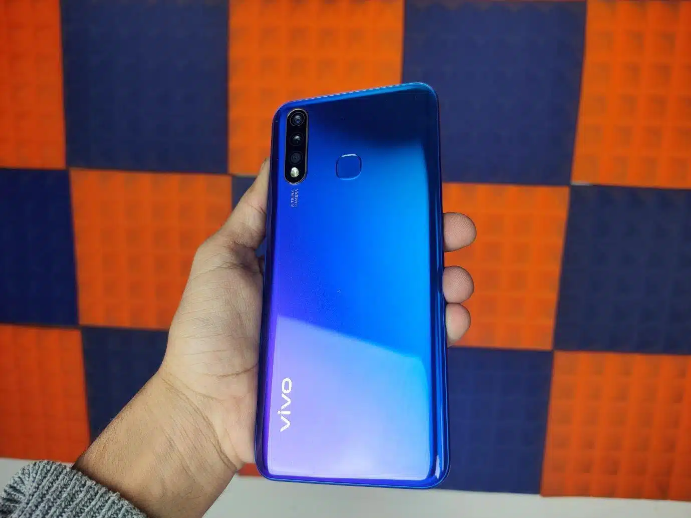 vivo U20 Review