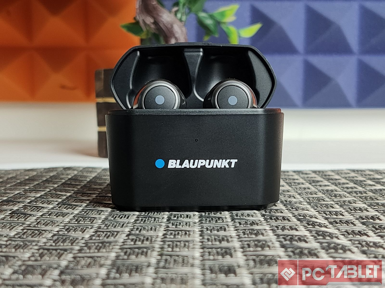 blaupunkt btw pro truly wireless earphones