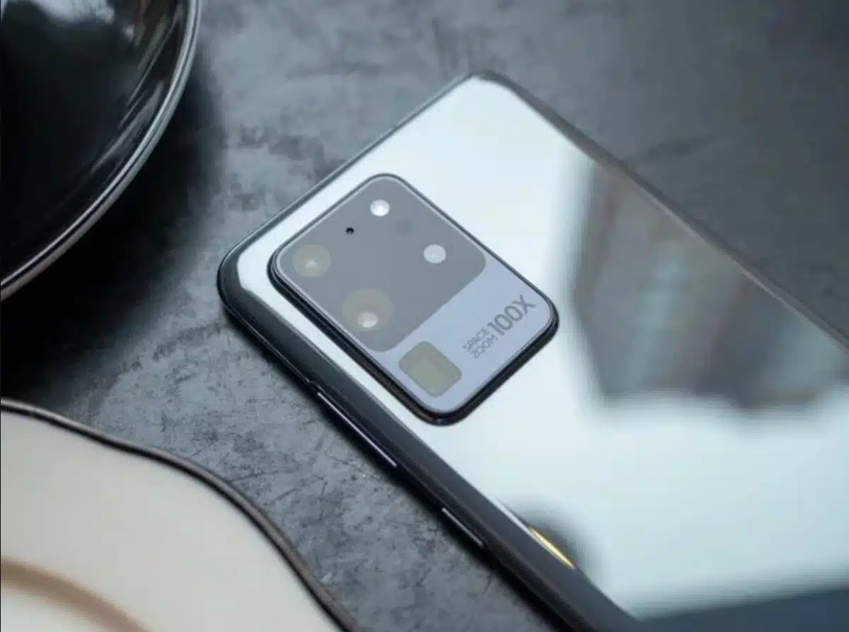 Galaxy S20 Ultra rear cam