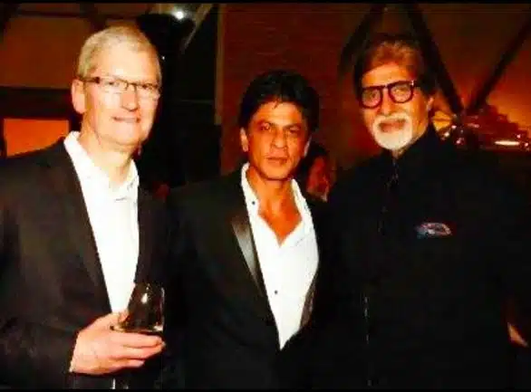 SRK Tim Cook Apple