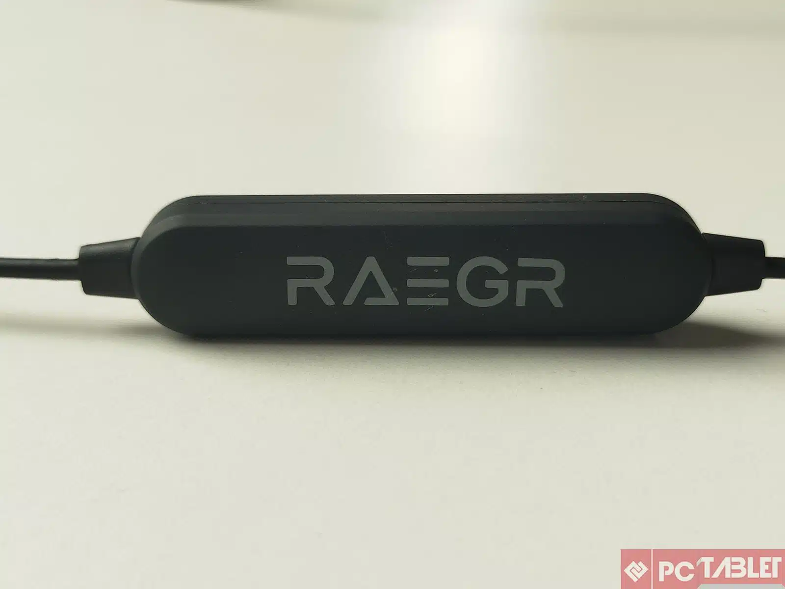 RAEGR 250 wireless earphones 5