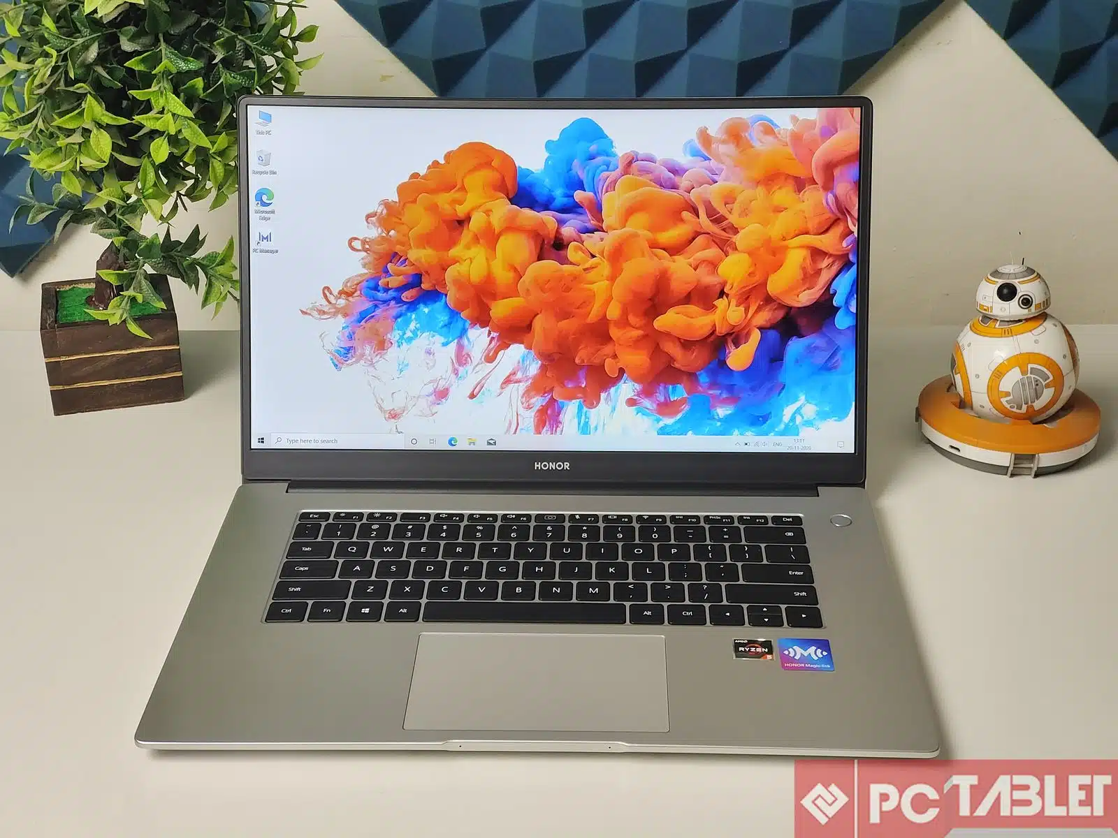 Honor MagicBook 15 laptop Review 4