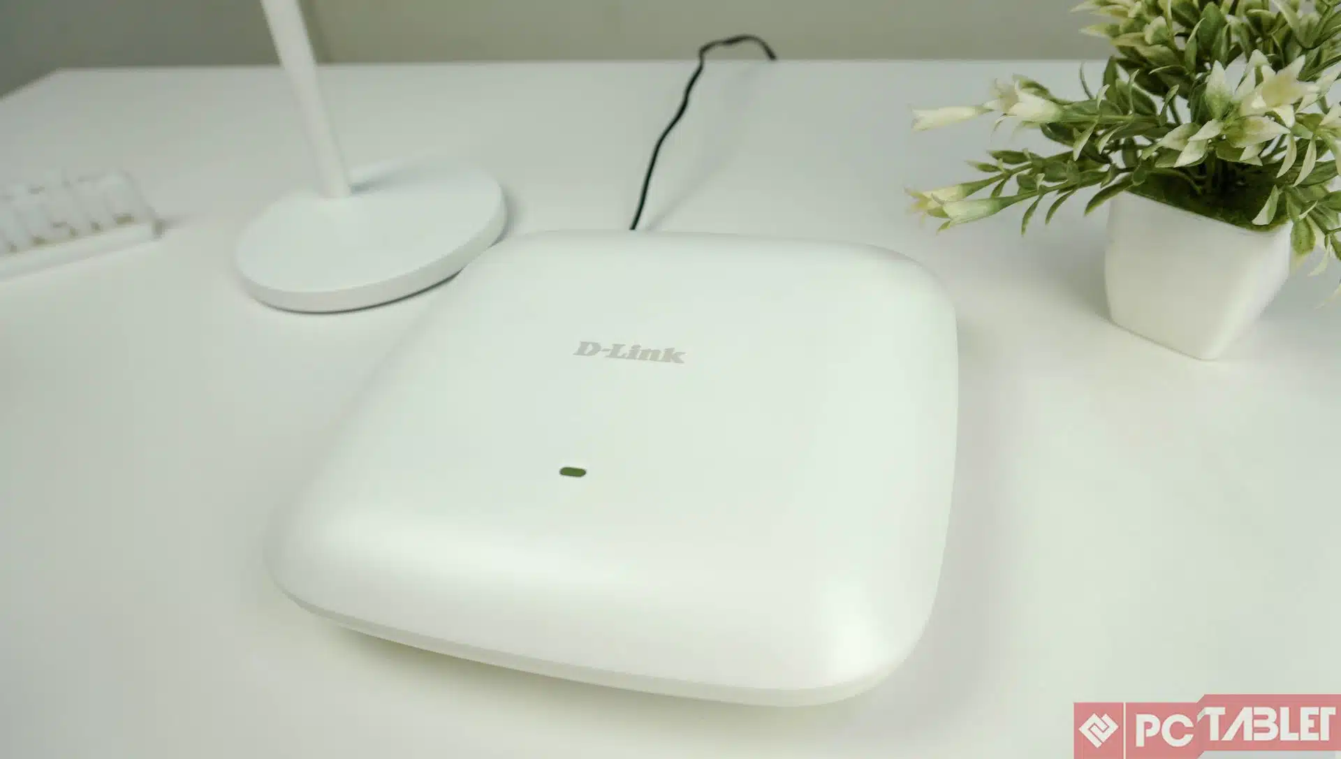 D-Link DAP-2680 Dual-Band AC1750 PoE Access Point Review 6 D Link DAP 2680 Dual Band 4