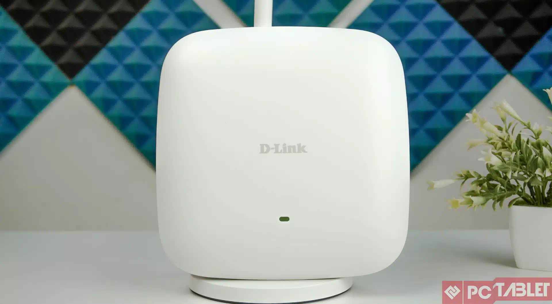 D-Link DAP-2680 Dual-Band AC1750 PoE Access Point Review 3 D Link DAP 2680 Dual Band 5