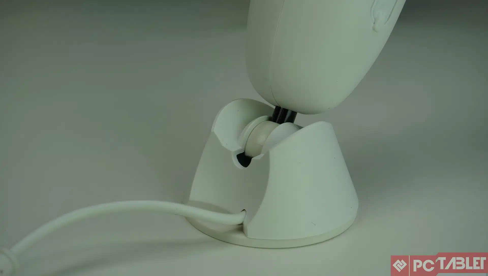 Qubo Smart Outdoor Security Camera 7