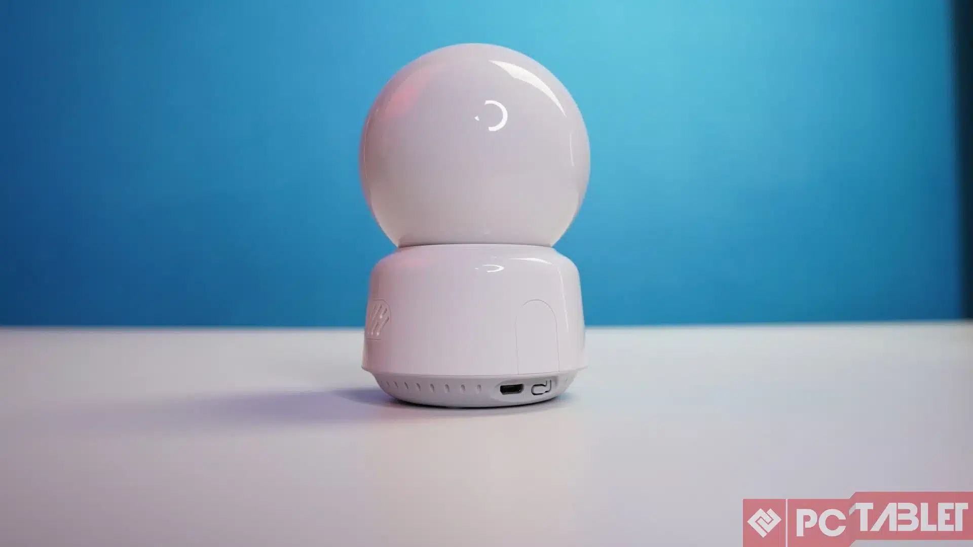 Qubo Smart Cam 360 1