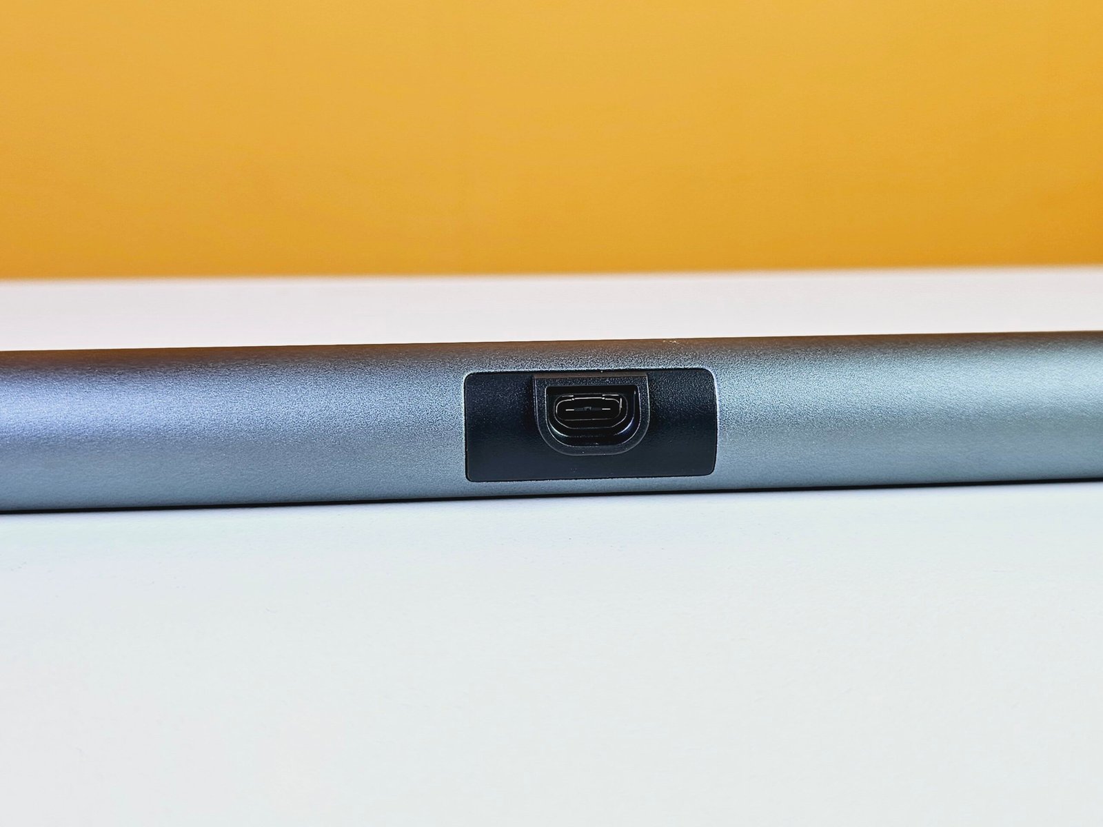 BenQ ScreenBar Plus Review: a $100 Clip-on Computer Light That's Worth the  Price