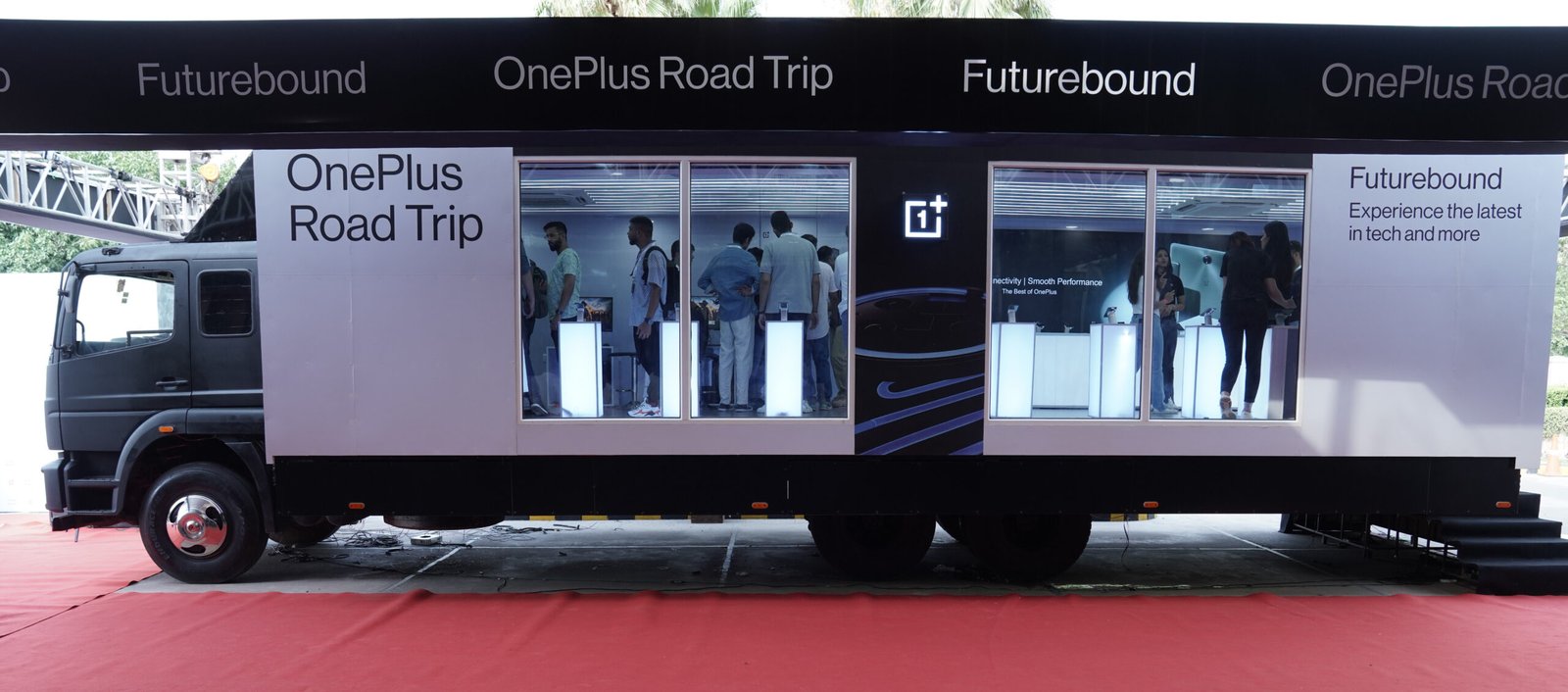 OnePlus kicks off OnePlus Road Trip - Futurebound, begins nationwide tour with Delhi