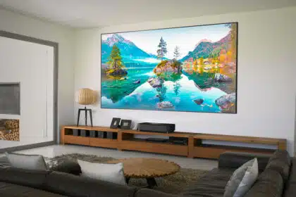 Epson Redefines Home Entertainment with the Launch of EpiqVision Ultra Laser Projector EH-LS800B