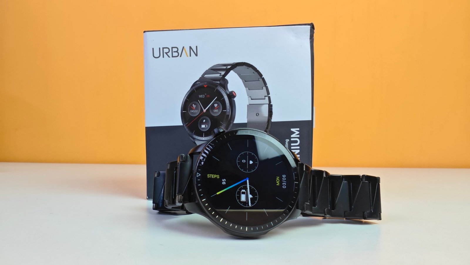 URBAN Titanium USW003 Smartwatch Black: A Stylish and Durable Smartwatch for Men