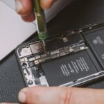 smartphone battery replacement