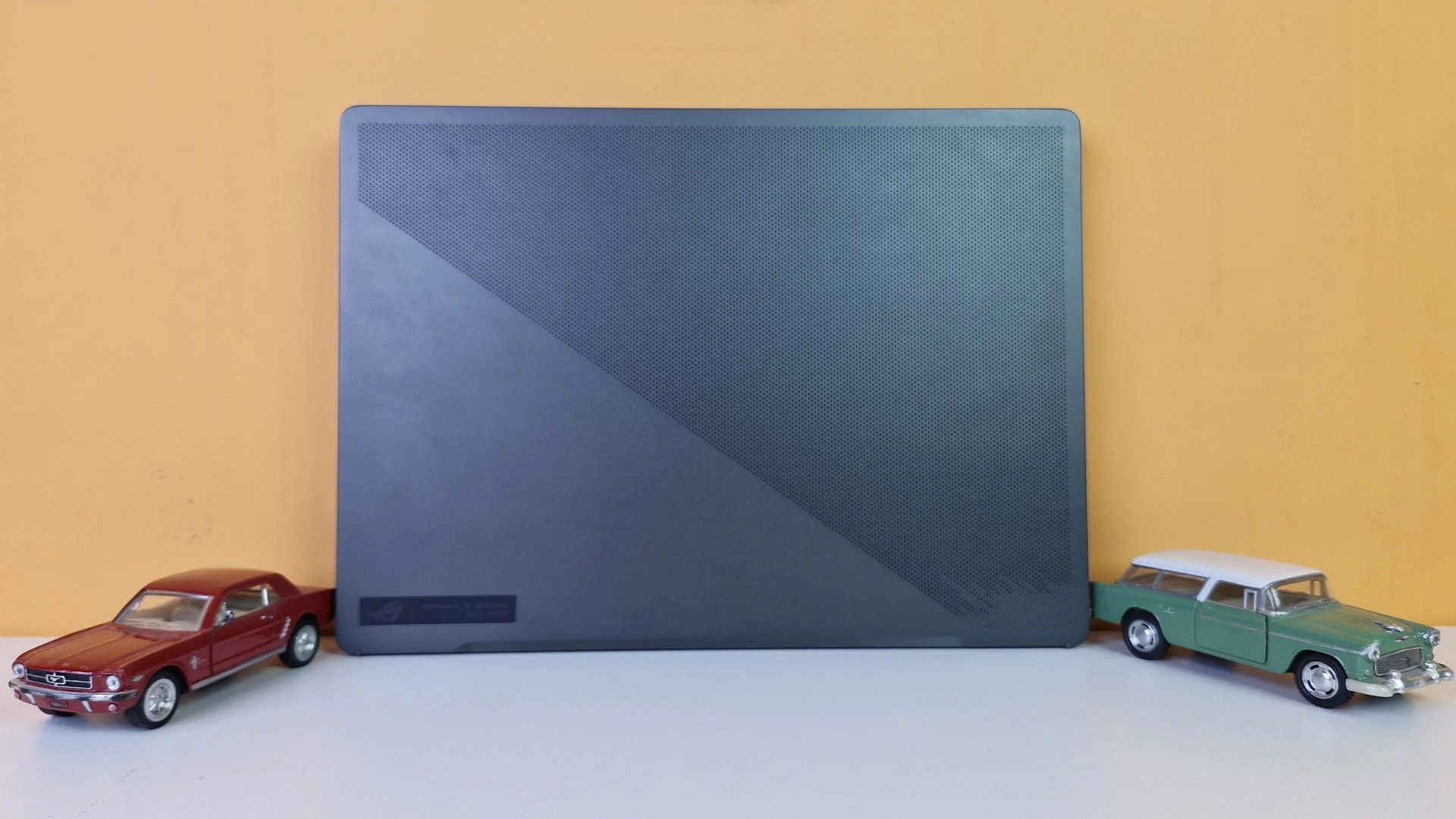 ROG Zephyrus G14 (2023) Gaming Laptop Review