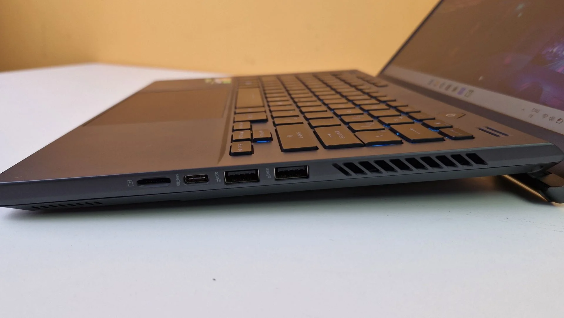 ROG Zephyrus G14 (2023) Gaming Laptop Review