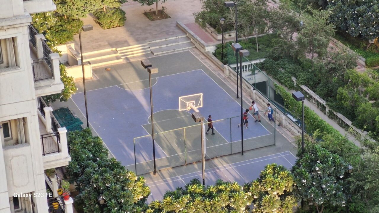 Samsung Galaxy S23 FE Review - A stepping stone