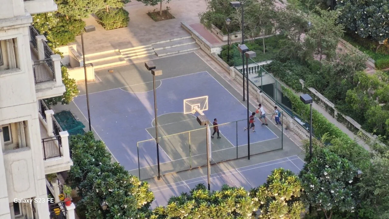 Samsung Galaxy S23 FE Review - A stepping stone