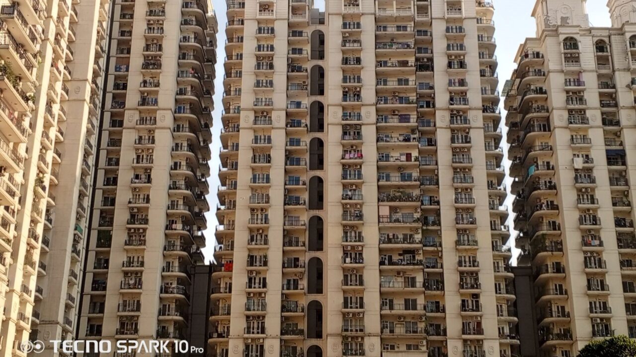 Tecno Spark 10 Pro Moon Explorer Edition Review