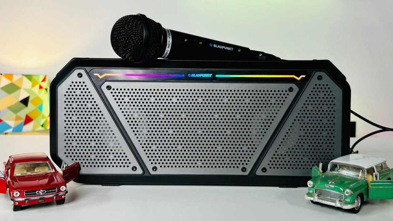 Blaupunkt BB25 Boombox Review: Big Sound in a Small Package 5 Blaupunkt BB25 Boombox Review Big Sound in a Small Package