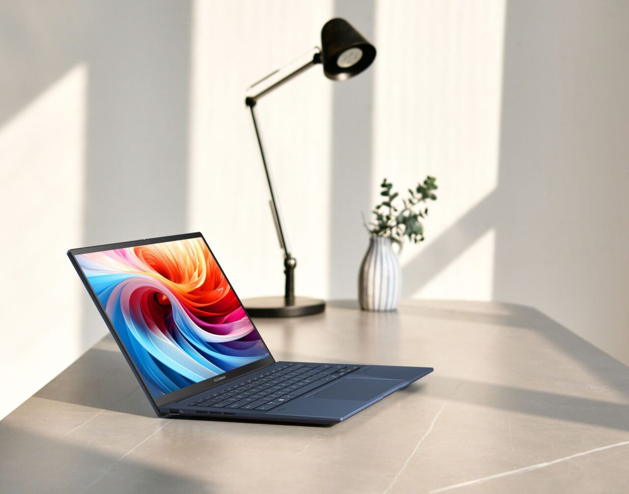 ASUS Zenbook 14 OLED: A New Player in India's Ultrabook Market 2 ASUS Zenbook 14 OLED: A New Player in India's Ultrabook Market