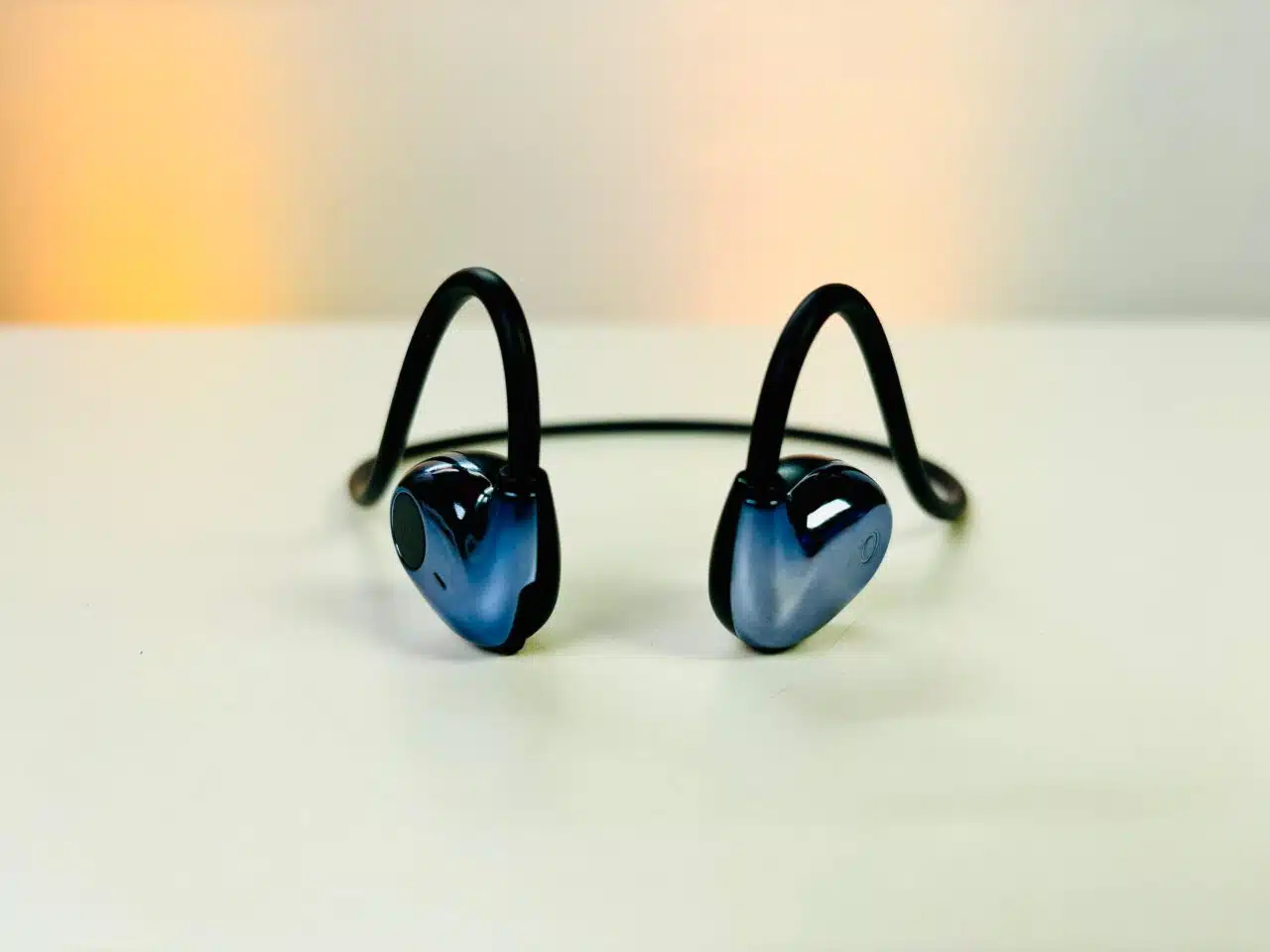 itel Roar 75 Review: An Awesome Budget-Friendly Wireless Neckband 5 itel Roar 75 Review Budget-Friendly Wireless Earbuds