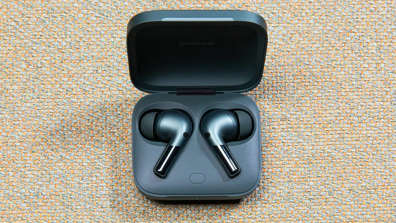 OnePlus Buds 3: Top-Tier Features at an Affordable Price Point 2 oneplus buds pro 2 are great except in the ways that matter 9hhq