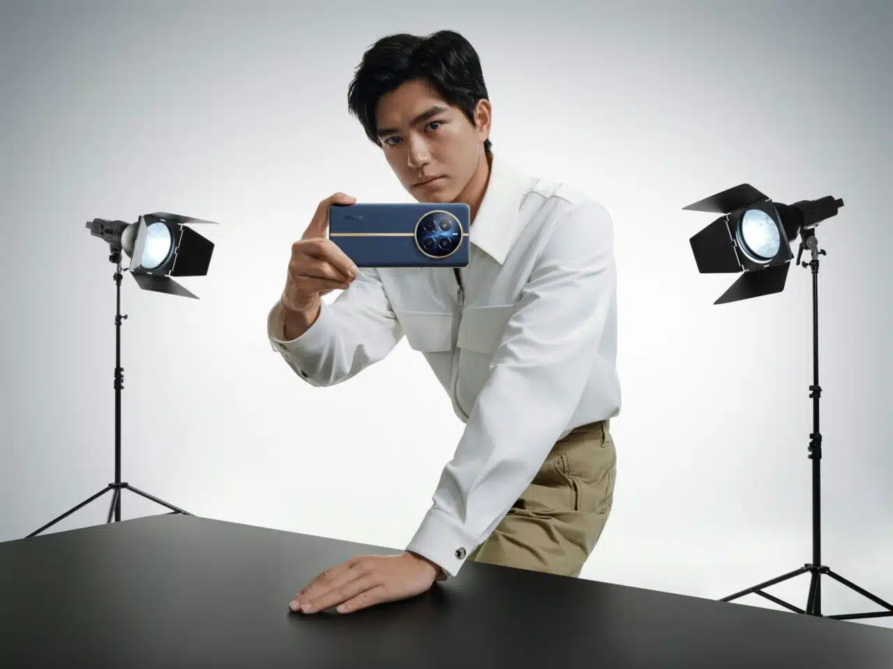 realme Unveils 12 Pro Series 5G Advanced Imaging and Design