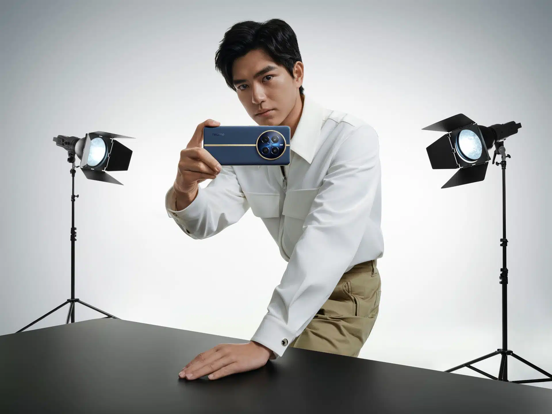 realme Unveils 12 Pro Series 5G Advanced Imaging and Design
