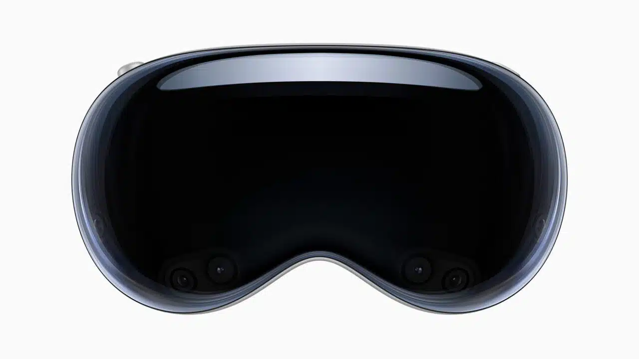 Apple Vision Pro: A New Era of Spatial Computing 2 Apple WWCD23 Vision Pro glass 230605.jpg.landing big 2x