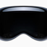 Apple WWCD23 Vision Pro glass 230605.jpg.landing big 2x