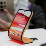 Bendable Phones Steal the Spotlight at MWC 2024