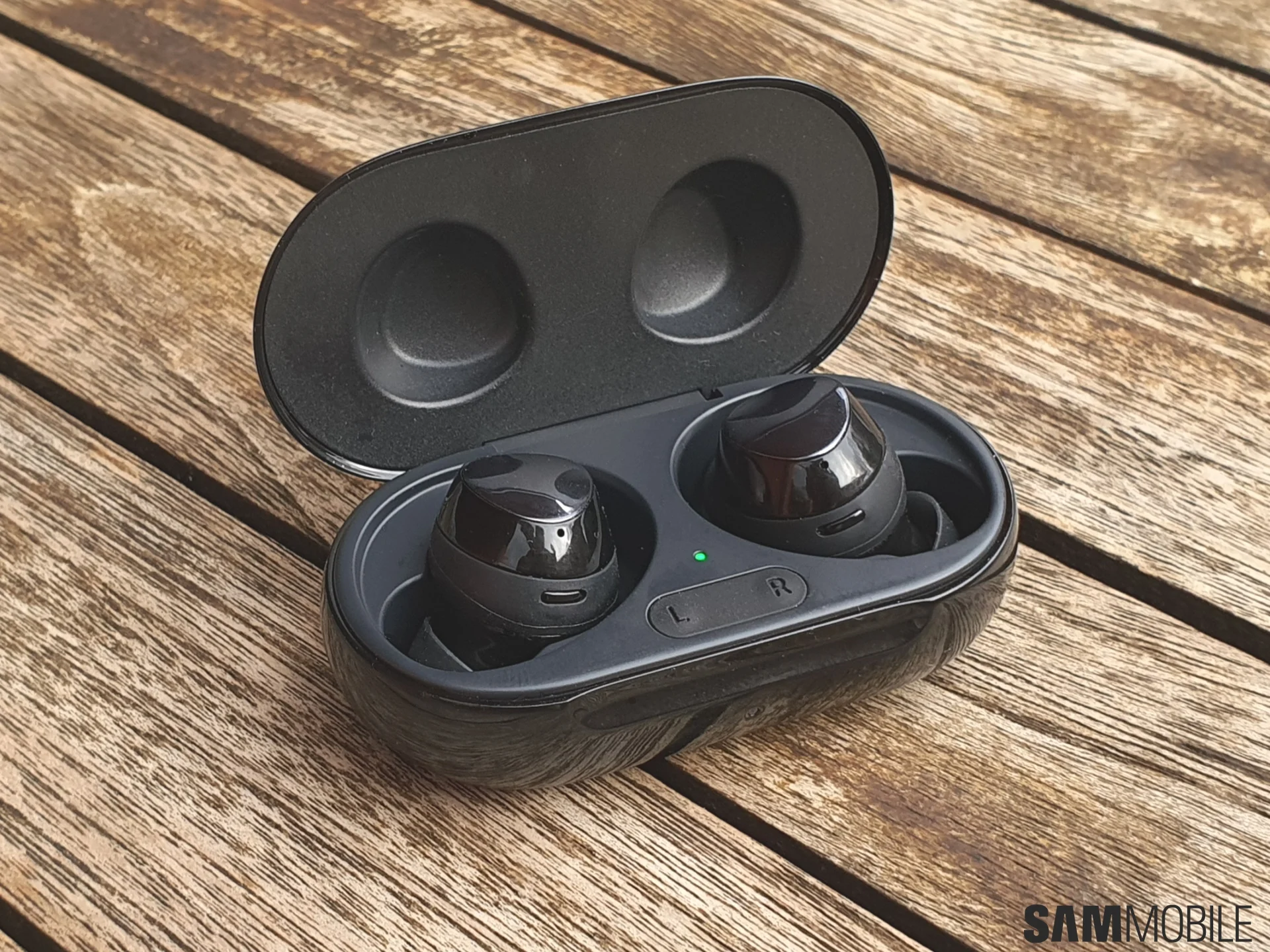 samsung galaxy buds plus review 2b