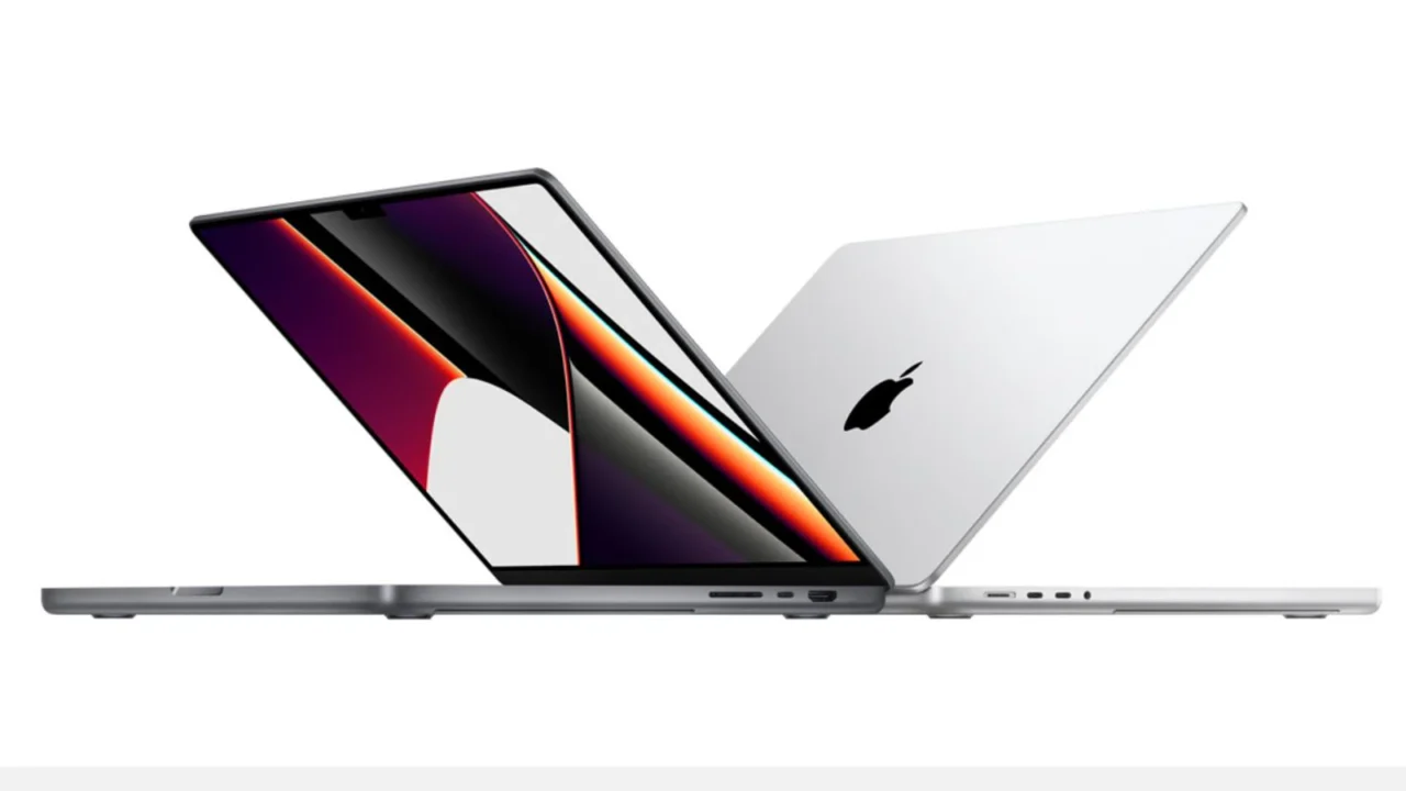 Apple Gears Up for a Revolutionary 20 Inch Foldable MacBook