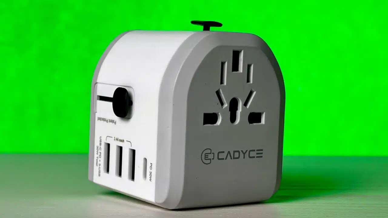 High-Speed, High-Performance: Unpacking the CADYCE Tech Accessory Lineup - Review 6 CADYCE Tech Accessory Lineup