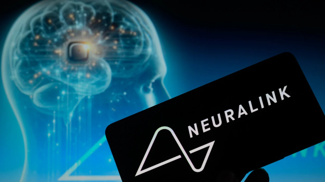 Neuralink's First Human Patient Plays Chess Using His Mind