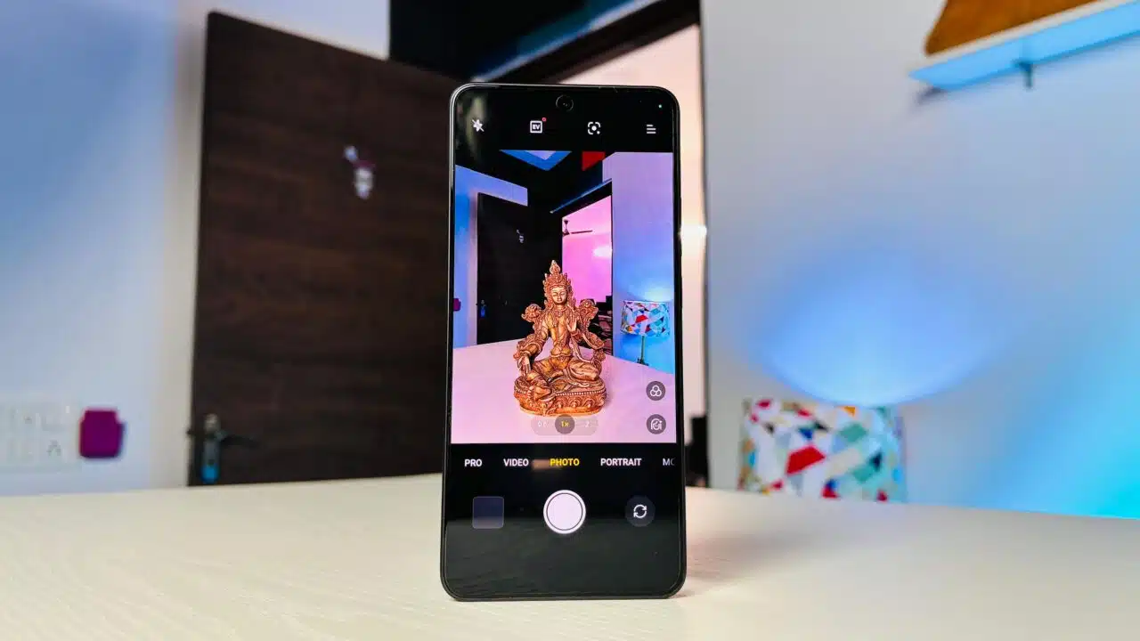 OPPO F25 Pro