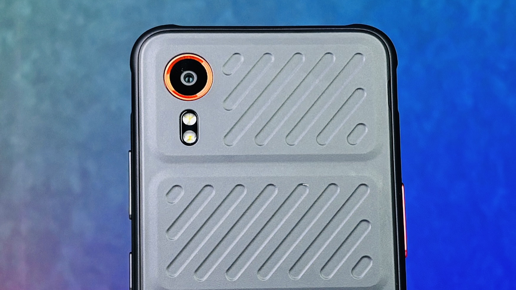 Samsung Galaxy XCover7 Review - Durability Without Any Compromise! 5 Samsung Galaxy Xcover7