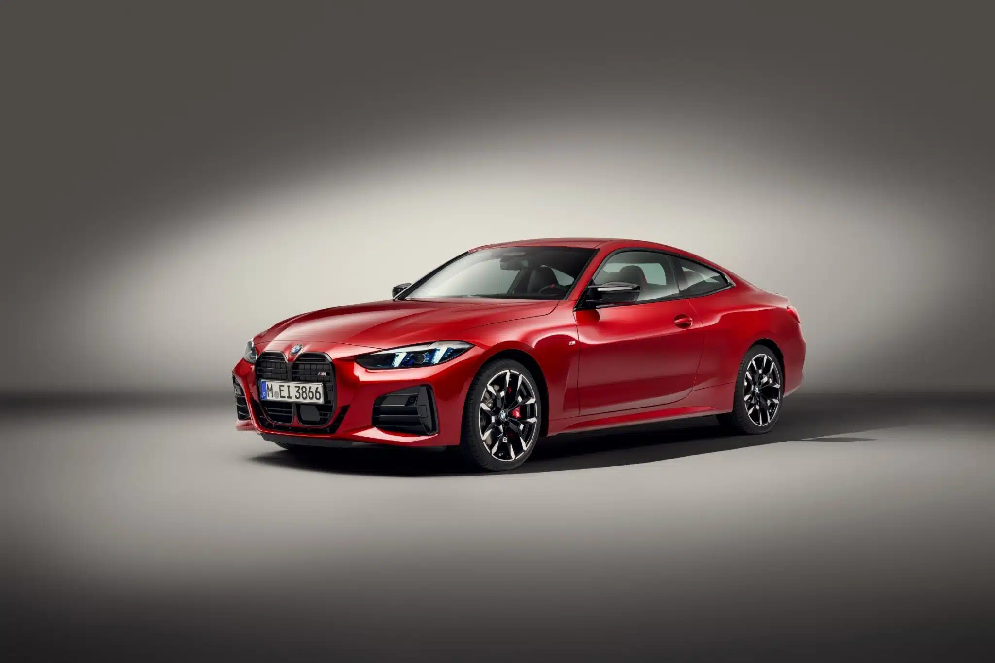 2025 BMW 3-Series Gets Updated Hybrid System, Adds Torque