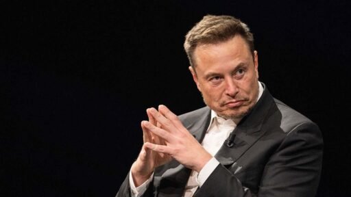 Elon Musk Ordered to Testify in SEC's Twitter Takeover Probe