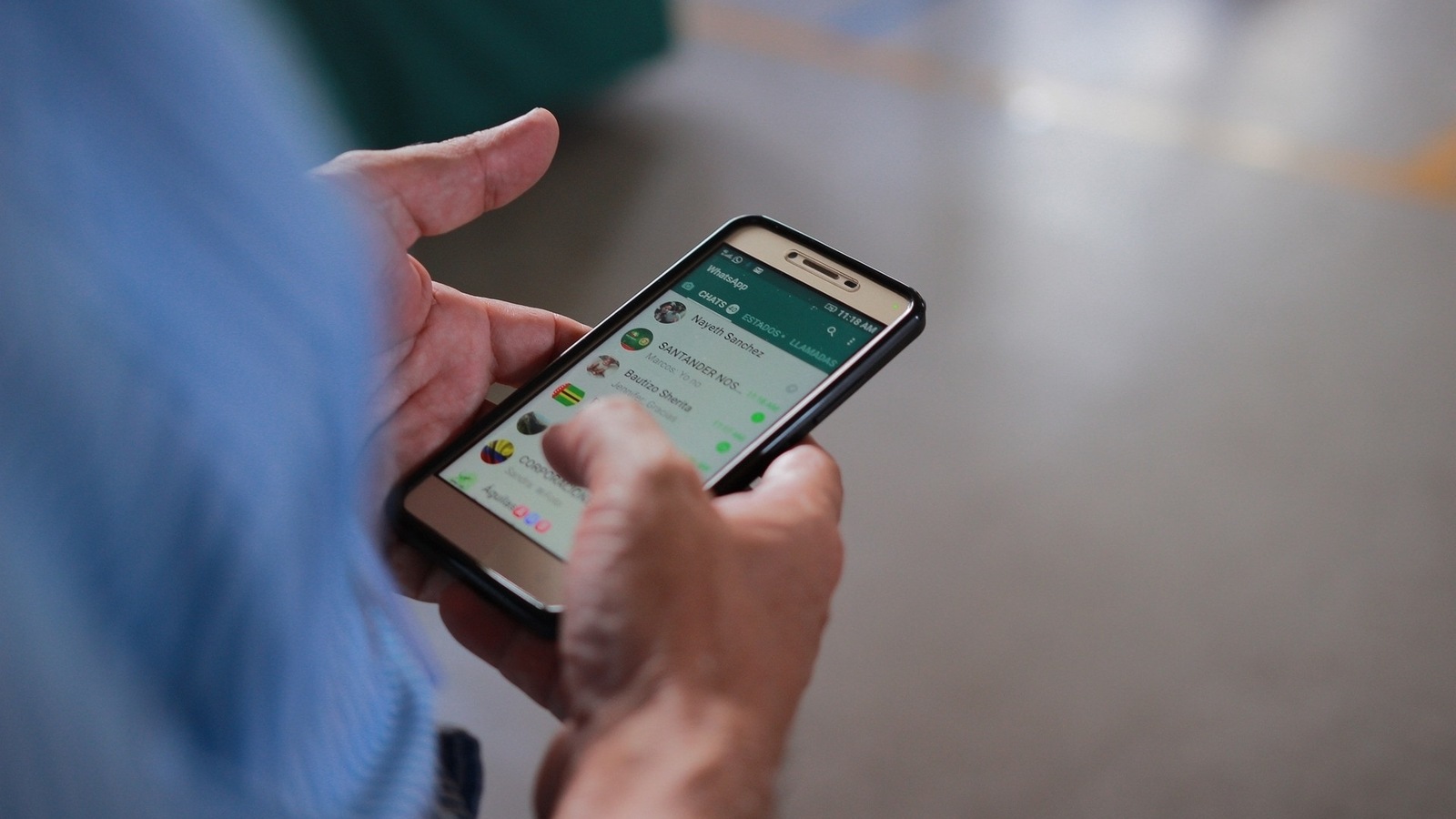 Exploring WhatsApp's Privacy Features for Family Safety