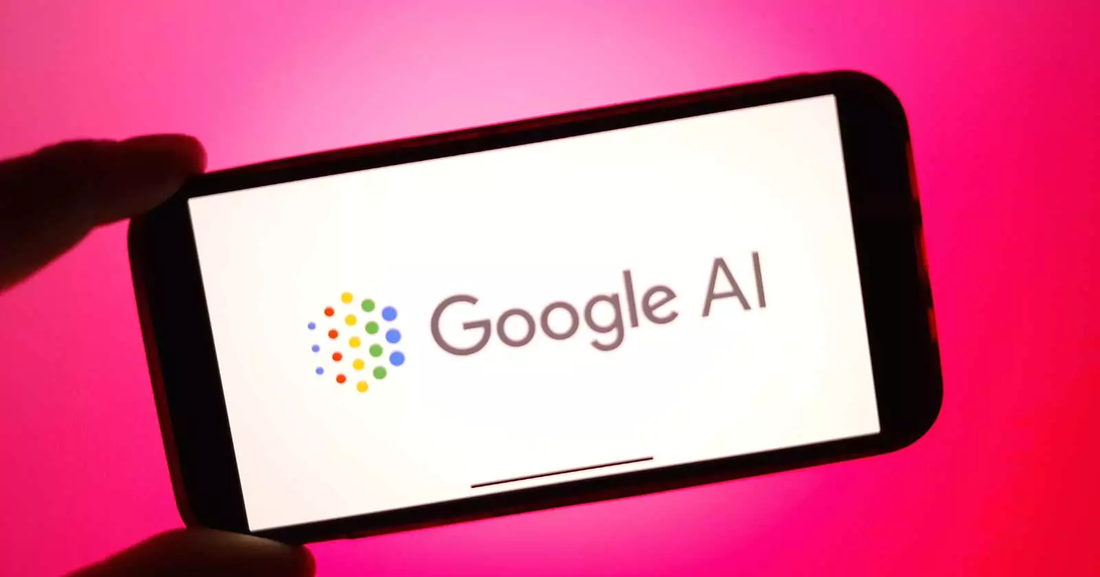 Google AI Overview Feature Under Fire for Misleading Pizza Advice