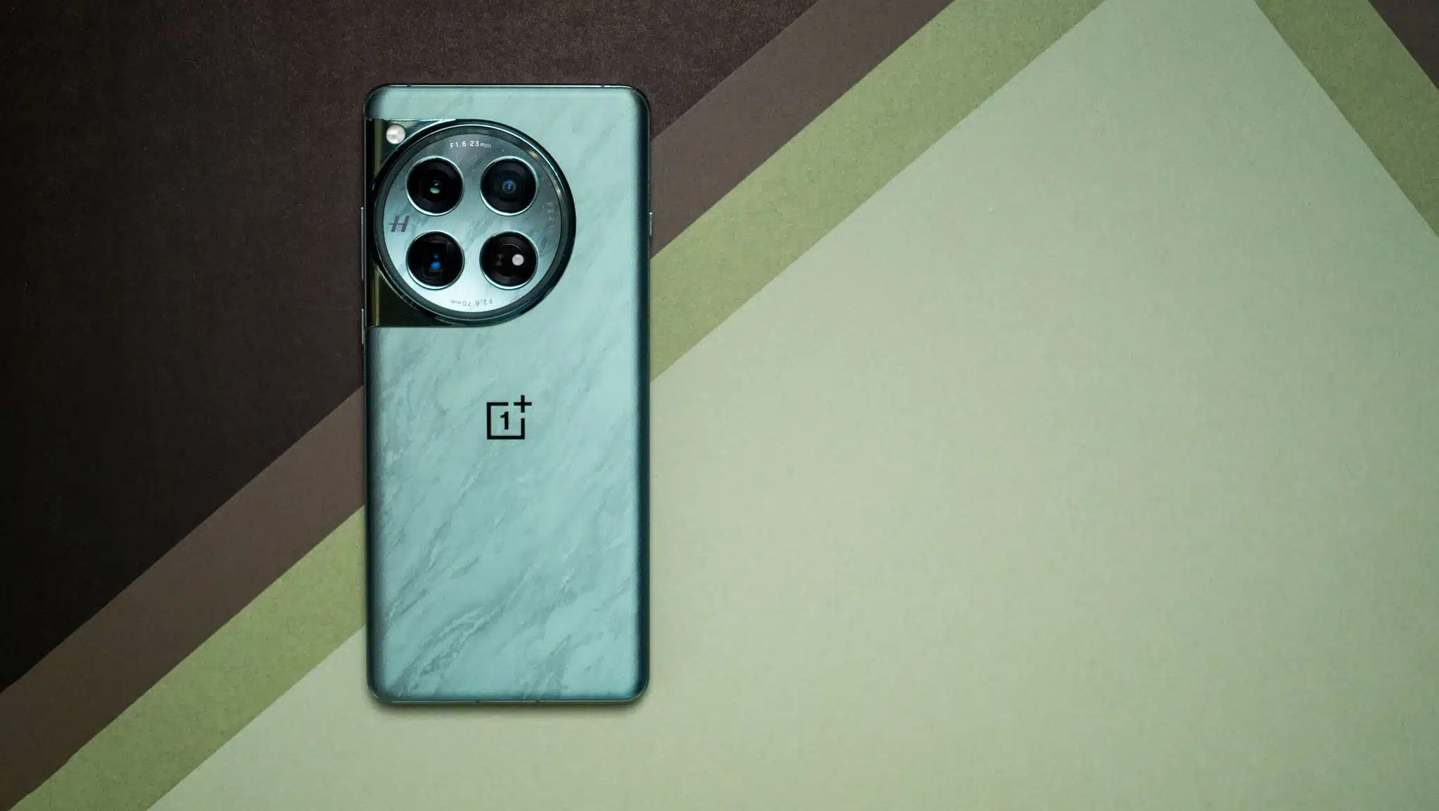 Make Memorial Day Special with the OnePlus Open Trade-In Deal