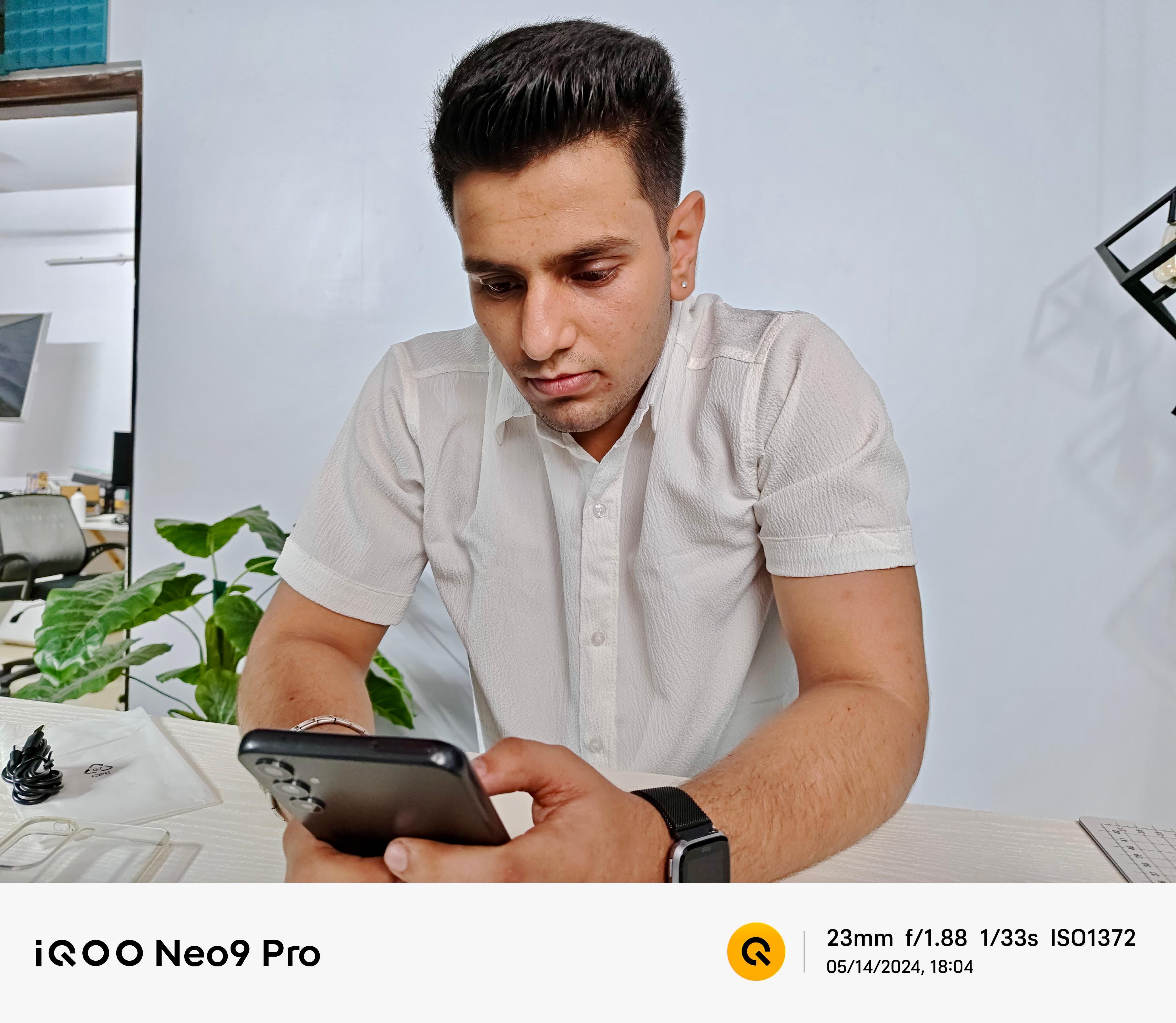 iQOO Neo 9 Pro Review