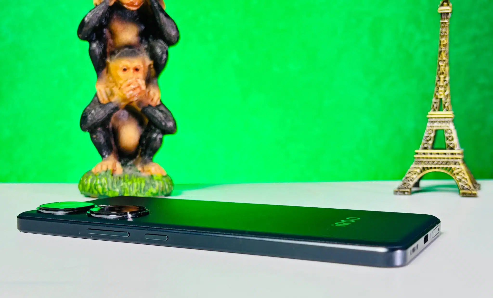 iQOO Neo 9 Pro Review