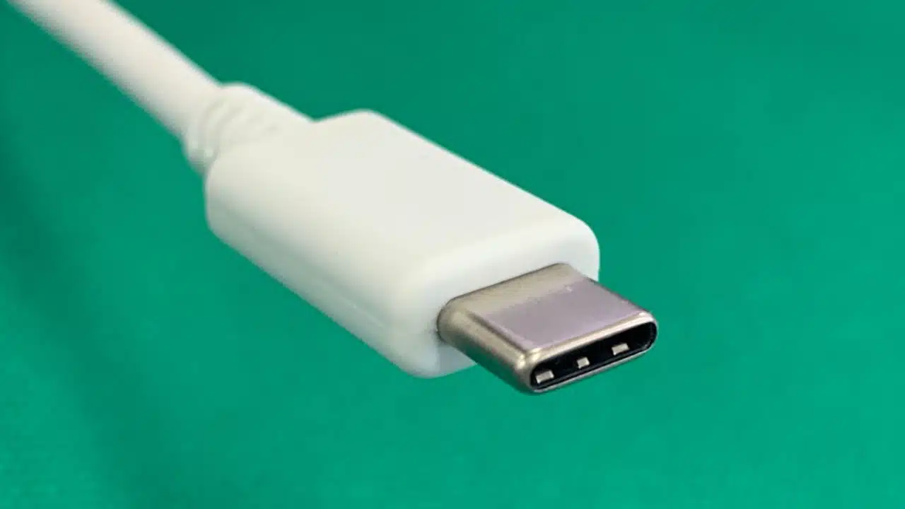 India Embraces USB Type-C as Standard Charging Port
